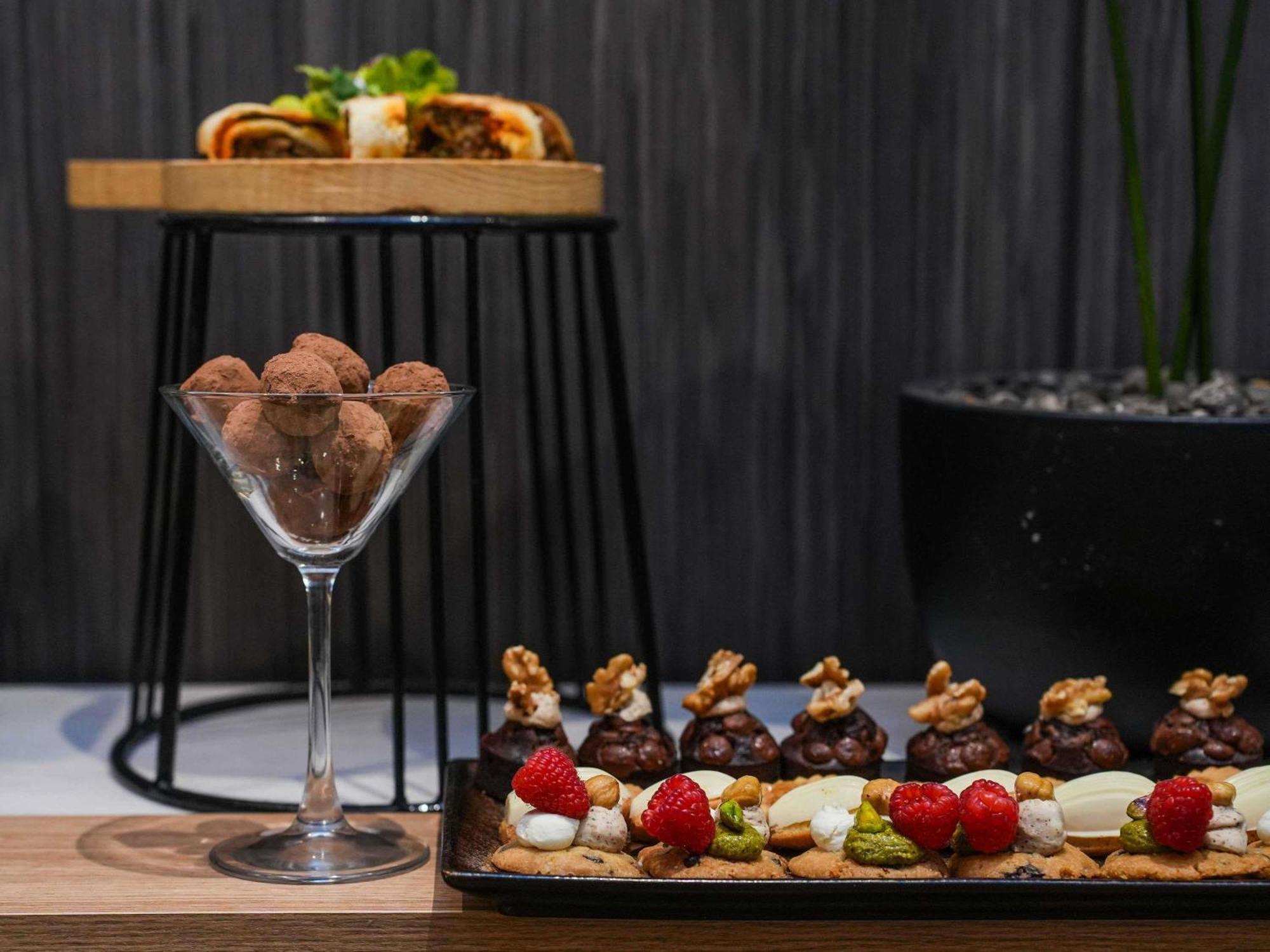 Novotel Tunis Lac Eksteriør bilde